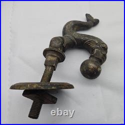 XIX Siecle Heurtoir De Porte Dauphin En Bronze