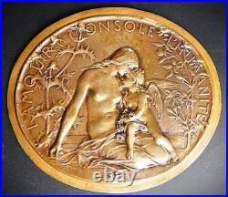 XIXè OSCAR ROTY. PLAQUE BRONZE. L'AMOUR CONSOLE L'HUMANITE. SPECIMEN EXCEPTION-L